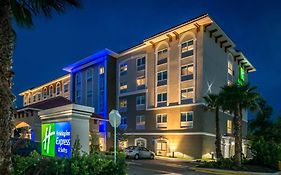 Holiday Inn Express & Suites - St. Petersburg - Madeira Beach By Ihg